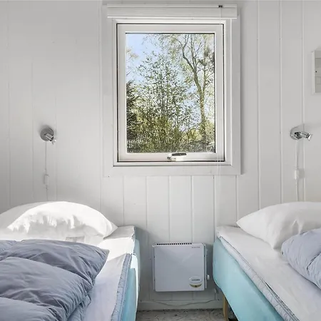 Holiday home Ha229-hals-zebravej-10 Hals